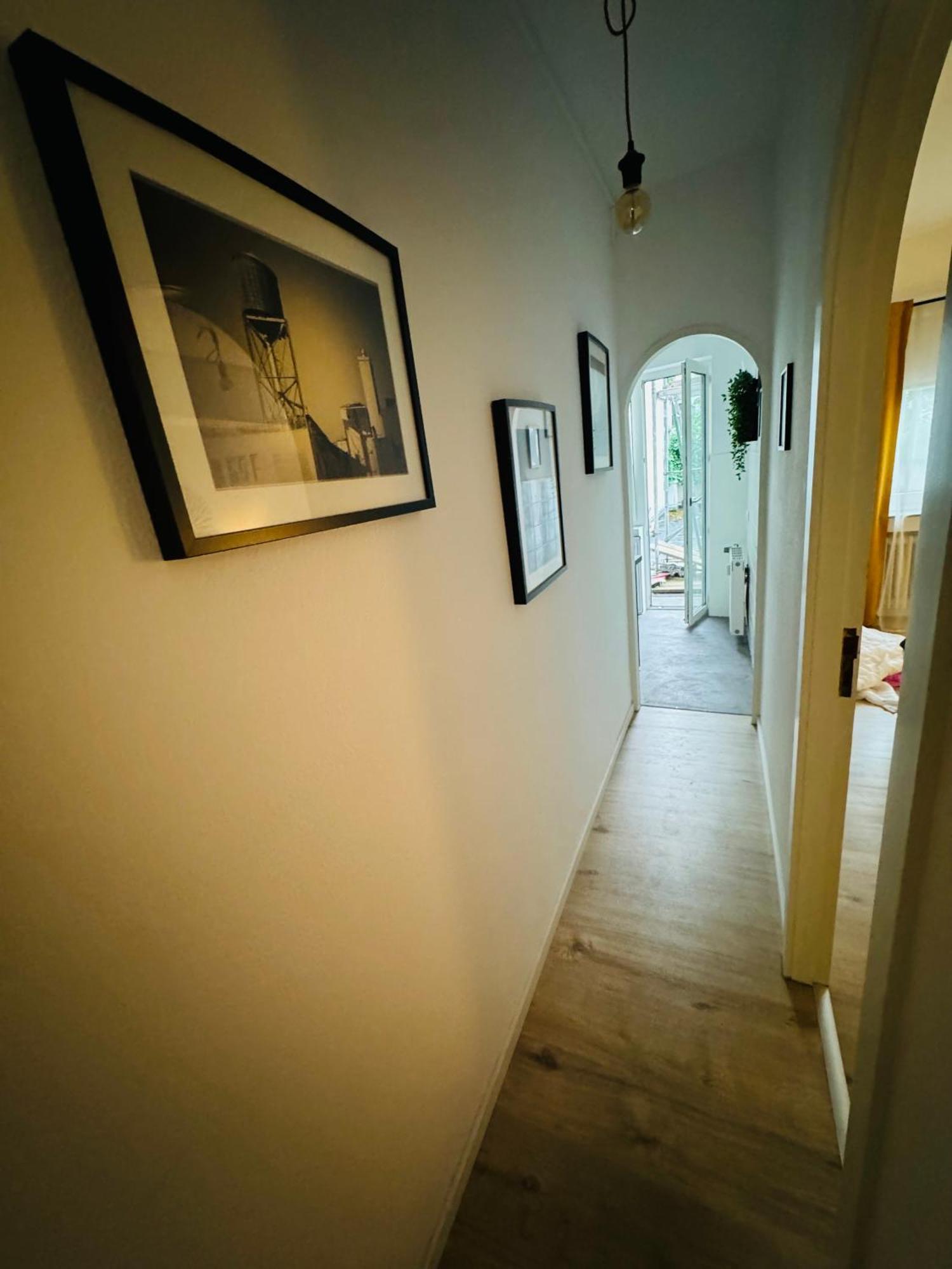 Zentrale Wohnung Mit Balkon โคเบลนซ์ ภายนอก รูปภาพ